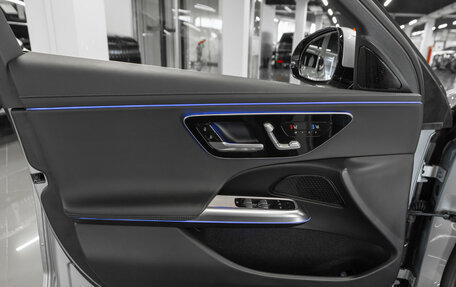 Mercedes-Benz E-Класс, 2024 год, 5 600 000 рублей, 14 фотография
