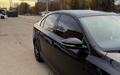Volkswagen Jetta VII, 2013 год, 1 300 000 рублей, 4 фотография