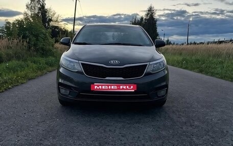 KIA Rio III рестайлинг, 2015 год, 950 000 рублей, 3 фотография