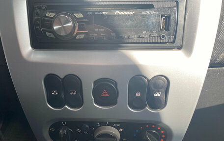 Renault Sandero I, 2011 год, 519 000 рублей, 18 фотография