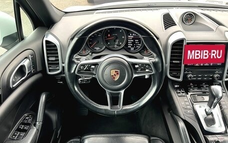 Porsche Cayenne III, 2016 год, 3 890 000 рублей, 17 фотография