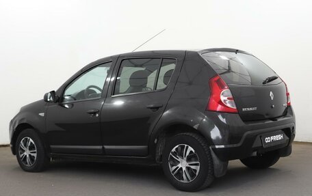Renault Sandero I, 2013 год, 386 000 рублей, 2 фотография