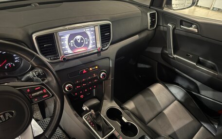 KIA Sportage IV рестайлинг, 2021 год, 2 390 000 рублей, 14 фотография