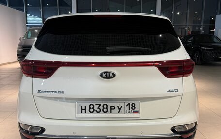 KIA Sportage IV рестайлинг, 2021 год, 2 390 000 рублей, 6 фотография