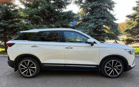 FAW Bestune T77, 2022 год, 1 750 000 рублей, 3 фотография