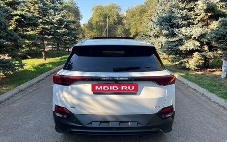 FAW Bestune T77, 2022 год, 1 750 000 рублей, 4 фотография
