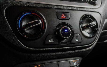 Hyundai Solaris II рестайлинг, 2019 год, 1 049 000 рублей, 13 фотография