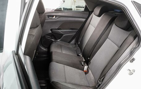 Hyundai Solaris II рестайлинг, 2019 год, 1 049 000 рублей, 9 фотография