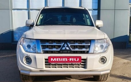 Mitsubishi Pajero IV рестайлинг 2, 2013 год, 2 050 000 рублей, 3 фотография