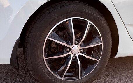 Hyundai Solaris II рестайлинг, 2012 год, 700 000 рублей, 10 фотография