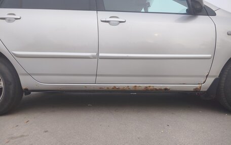 Toyota Corolla, 2005 год, 600 000 рублей, 5 фотография