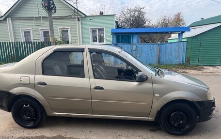 Renault Logan I, 2010 год, 320 000 рублей, 3 фотография