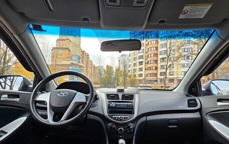 Hyundai Solaris II рестайлинг, 2013 год, 698 000 рублей, 15 фотография