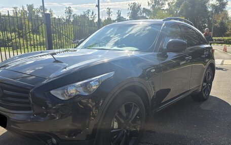 Infiniti QX70, 2016 год, 2 470 000 рублей, 3 фотография