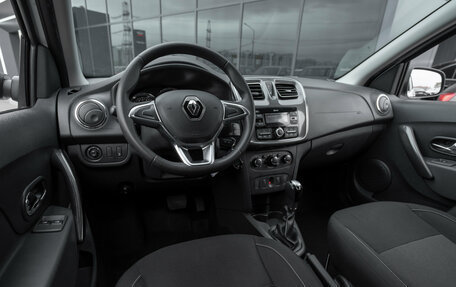 Renault Logan II, 2019 год, 1 095 000 рублей, 7 фотография