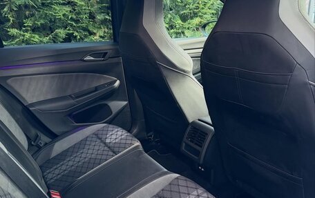 Volkswagen Golf VIII, 2023 год, 2 240 000 рублей, 8 фотография