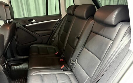 Volkswagen Tiguan I, 2013 год, 1 799 000 рублей, 24 фотография