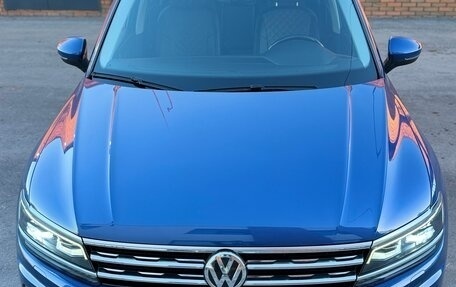 Volkswagen Tiguan II, 2018 год, 2 550 000 рублей, 4 фотография