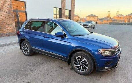 Volkswagen Tiguan II, 2018 год, 2 550 000 рублей, 16 фотография