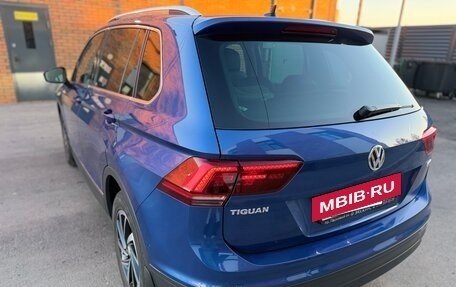 Volkswagen Tiguan II, 2018 год, 2 550 000 рублей, 10 фотография