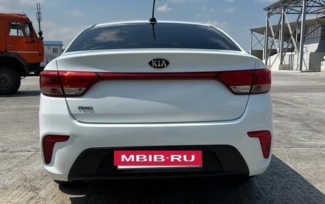 KIA Rio IV, 2019 год, 1 400 000 рублей, 2 фотография