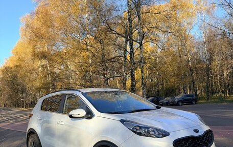 KIA Sportage IV рестайлинг, 2022 год, 2 850 000 рублей, 2 фотография