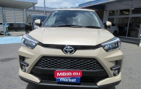 Toyota Raize I, 2020 год, 1 020 000 рублей, 2 фотография
