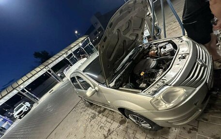 Renault Logan I, 2010 год, 245 000 рублей, 8 фотография