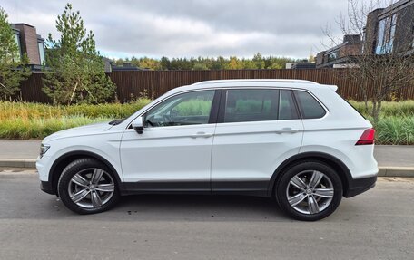Volkswagen Tiguan I, 2017 год, 2 599 999 рублей, 3 фотография