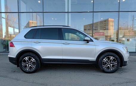 Volkswagen Tiguan II, 2017 год, 2 176 000 рублей, 5 фотография