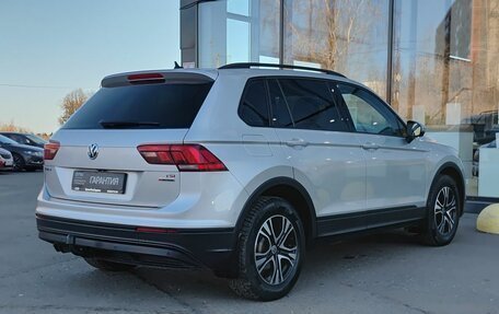 Volkswagen Tiguan II, 2017 год, 2 176 000 рублей, 6 фотография