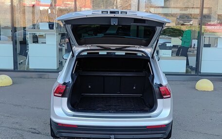 Volkswagen Tiguan II, 2017 год, 2 176 000 рублей, 12 фотография