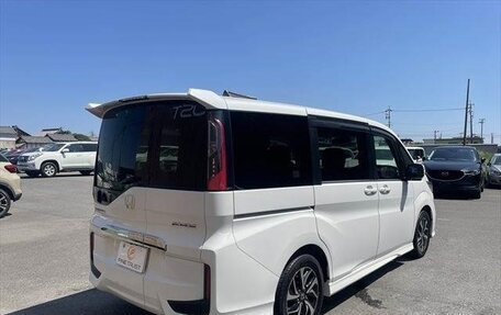 Honda Stepwgn IV рестайлинг, 2018 год, 1 597 000 рублей, 6 фотография