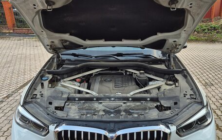 BMW X5, 2019 год, 6 500 000 рублей, 4 фотография