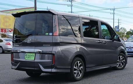 Honda Stepwgn IV рестайлинг, 2022 год, 1 960 000 рублей, 5 фотография