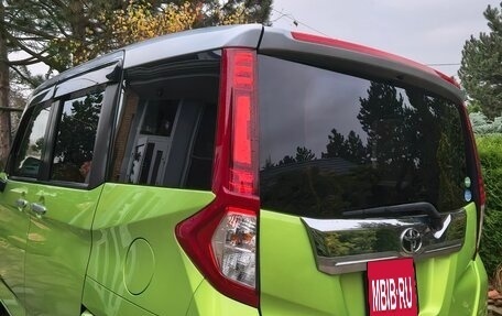 Toyota Roomy I, 2017 год, 1 000 000 рублей, 5 фотография