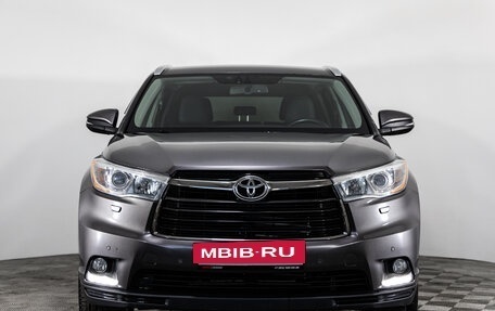 Toyota Highlander III, 2014 год, 2 649 000 рублей, 2 фотография