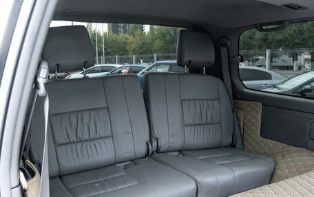 Toyota Land Cruiser 100 рестайлинг 2, 2006 год, 2 400 000 рублей, 9 фотография