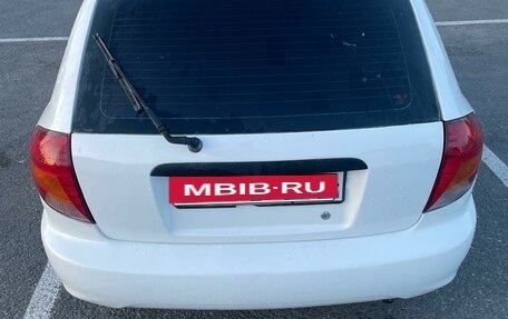KIA Rio II, 2001 год, 300 000 рублей, 6 фотография