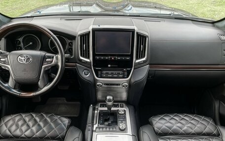 Toyota Land Cruiser 200, 2016 год, 5 597 000 рублей, 12 фотография