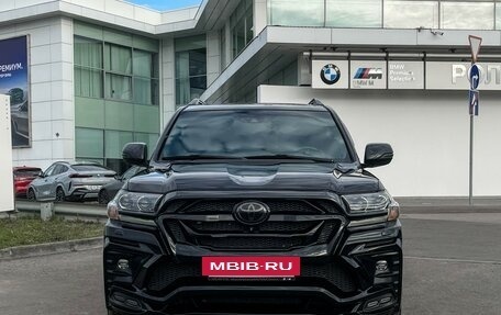 Toyota Land Cruiser 200, 2016 год, 5 597 000 рублей, 2 фотография