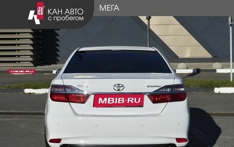 Toyota Camry, 2015 год, 1 800 000 рублей, 4 фотография