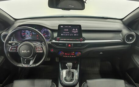 KIA Cerato IV, 2022 год, 2 350 000 рублей, 10 фотография
