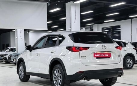 Mazda CX-5 II, 2023 год, 2 430 000 рублей, 6 фотография