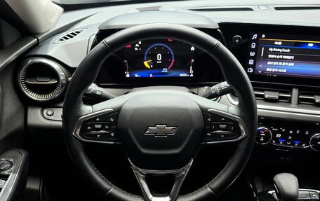 Chevrolet Trax, 2023 год, 1 690 000 рублей, 8 фотография