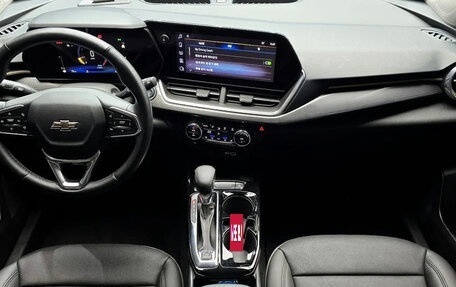 Chevrolet Trax, 2023 год, 1 690 000 рублей, 7 фотография