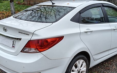 Hyundai Solaris II рестайлинг, 2013 год, 730 000 рублей, 4 фотография