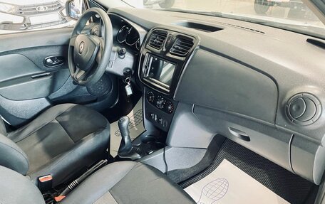 Renault Logan II, 2017 год, 670 000 рублей, 12 фотография