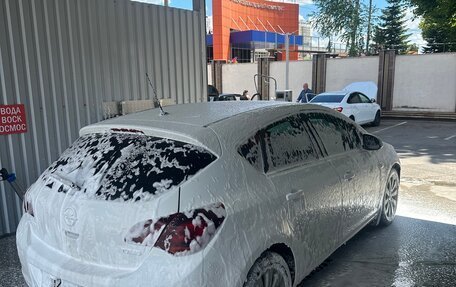 Opel Astra J, 2011 год, 500 000 рублей, 4 фотография