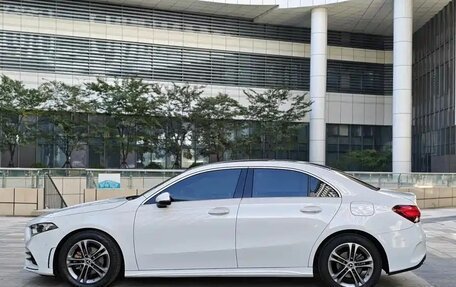 Mercedes-Benz A-Класс, 2022 год, 1 798 600 рублей, 4 фотография